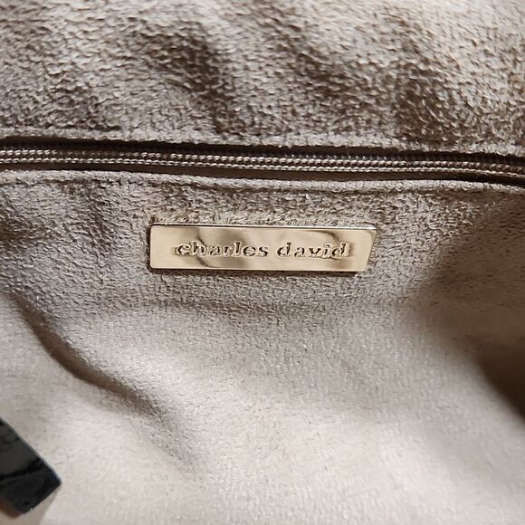 GUC Black Patent Leather LG Charles David Hobo Bag - Picture 8 of 8